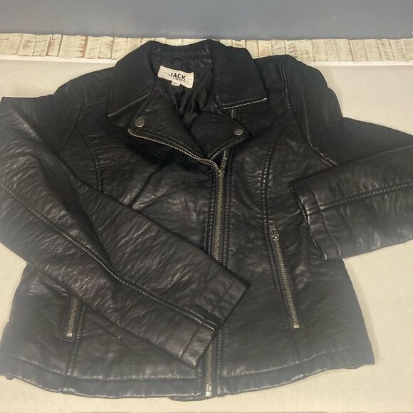 BB Dakota Jackets & Blazers - Faux leather Moto jacket by BB Dakota Ladies Small